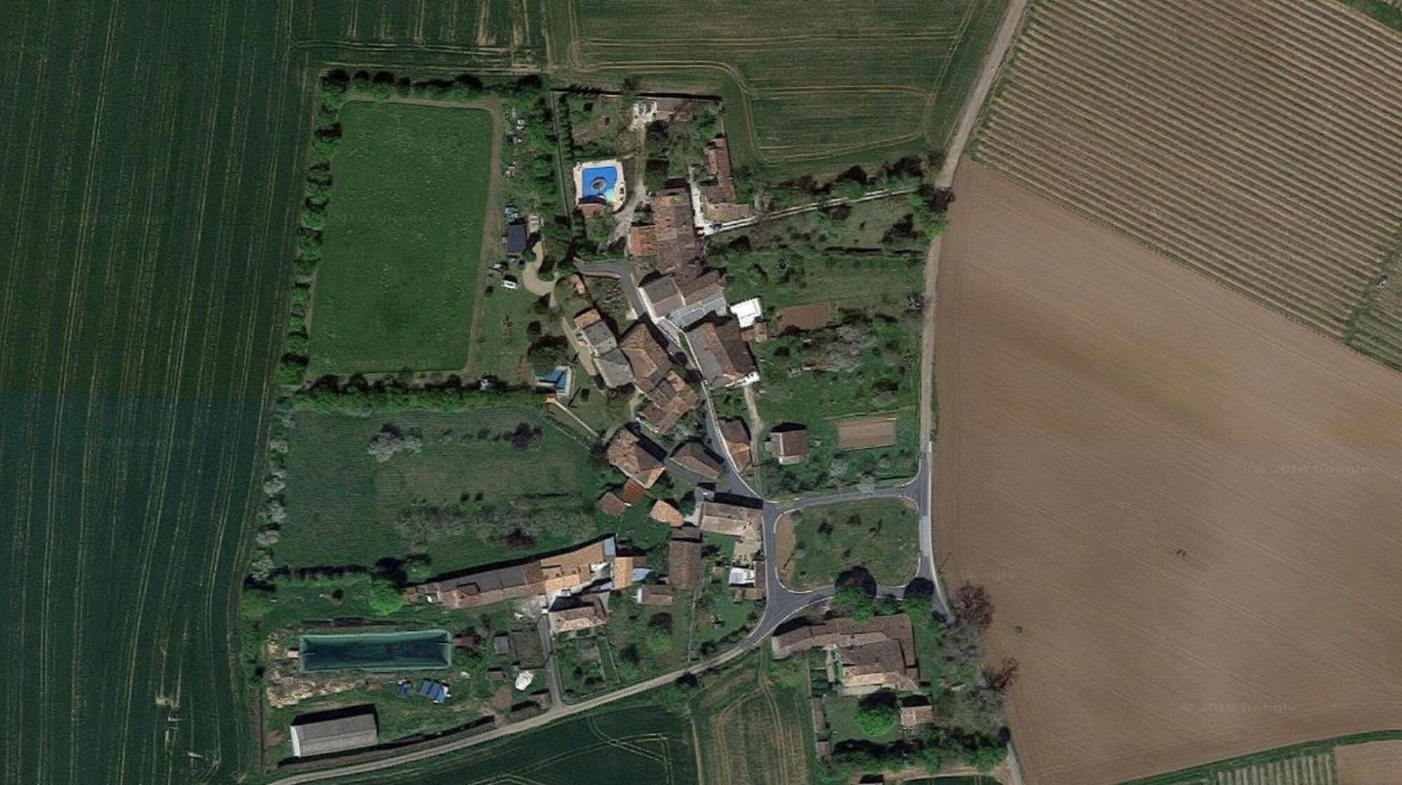 La Ferme - Gites De La Tournerie Gémozac Exterior foto